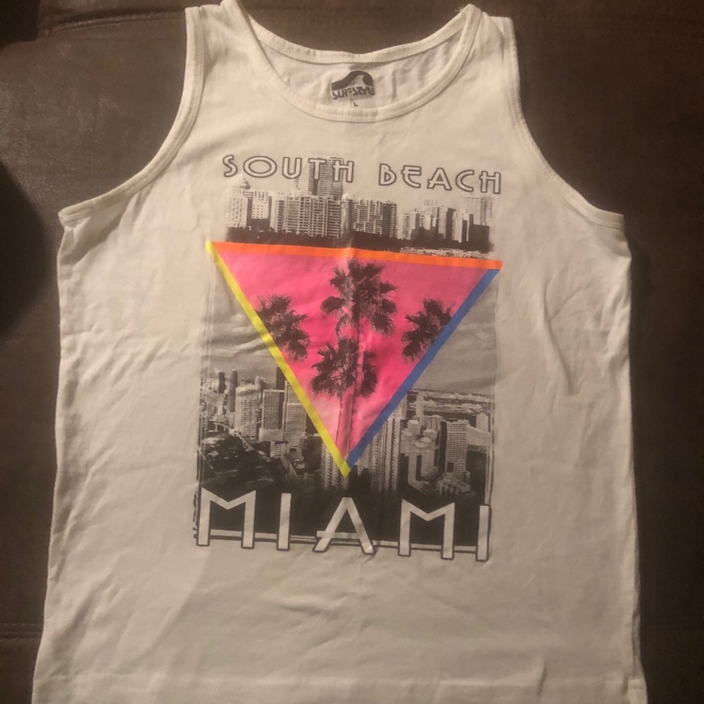 Surf style tank top